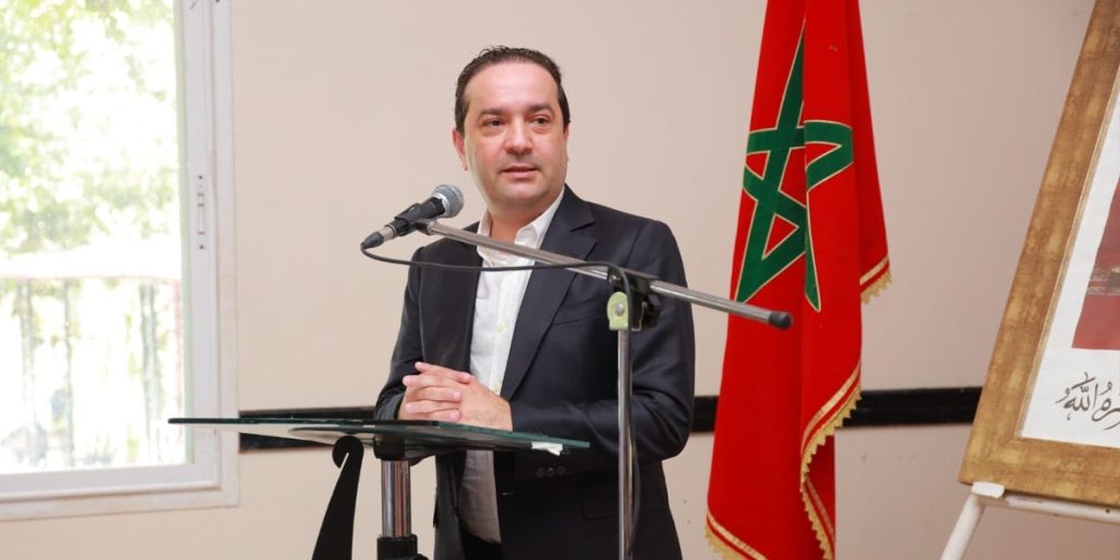 محمد شوكي يؤكد من آزرو على أهمية تفعيل الطابع الرسمي للأمازيغية